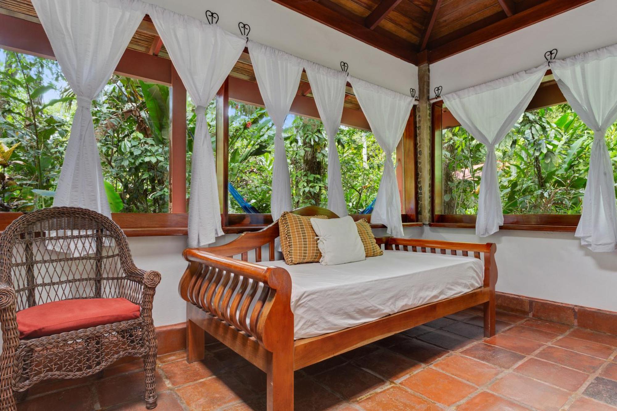 Ian Anderson Caves Branch Jungle Lodge Belmopán Exterior foto